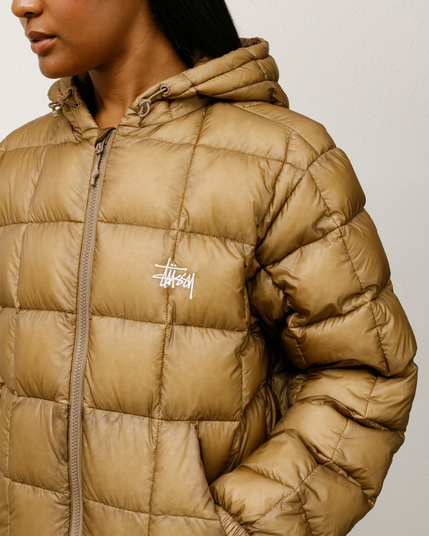 MIDWEIGHT HOODED PUFFER ЅТÜЅЅΥ